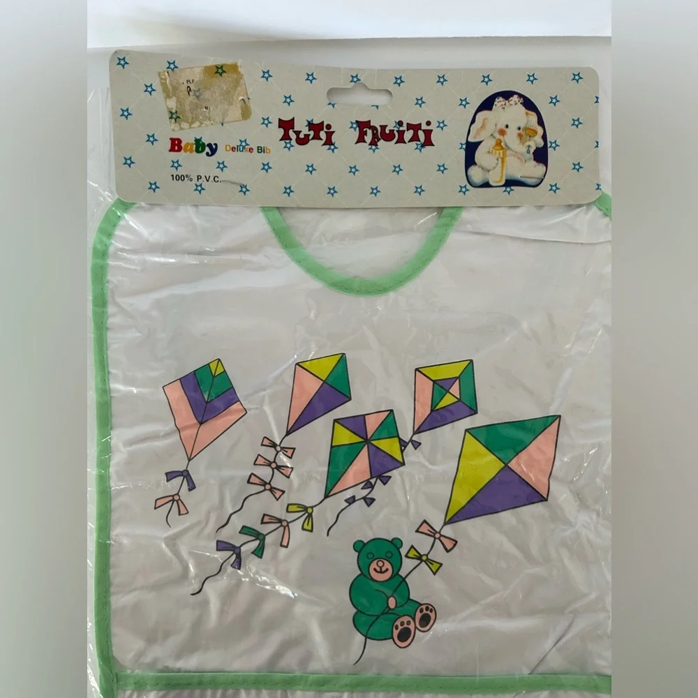 🦋 5/$25 - Tuti Fruiti Baby Bib Vintage - NWT - Teddy Bear Flying Kites